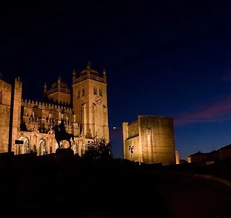 Cativo Flat * Oporto